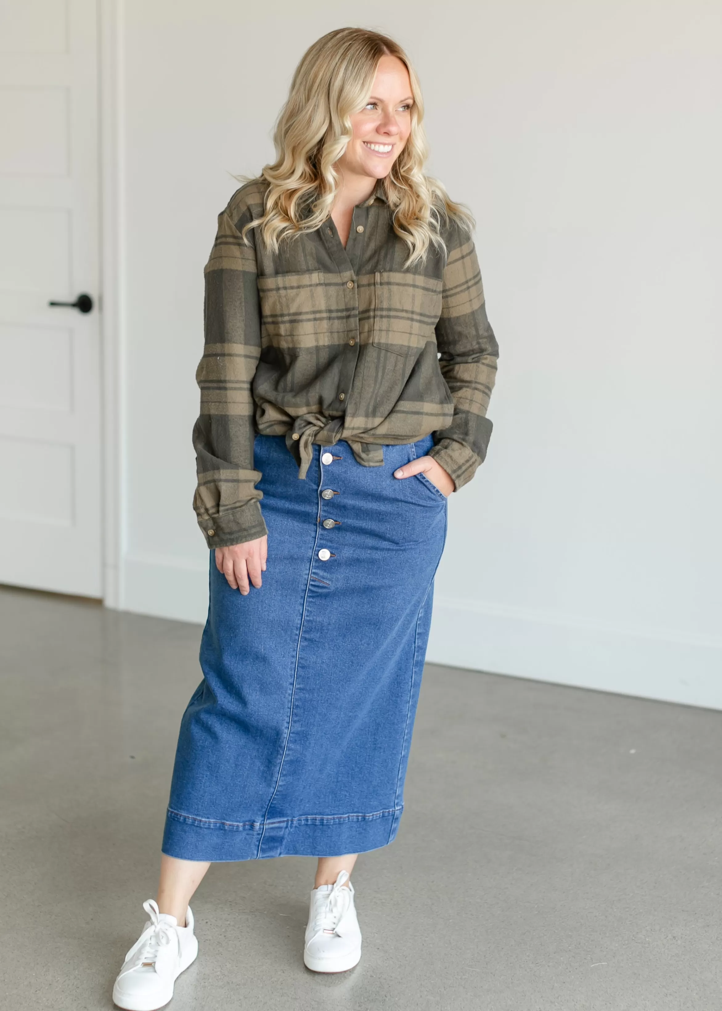 Thread & Supply Alice Plaid Button Up Top New