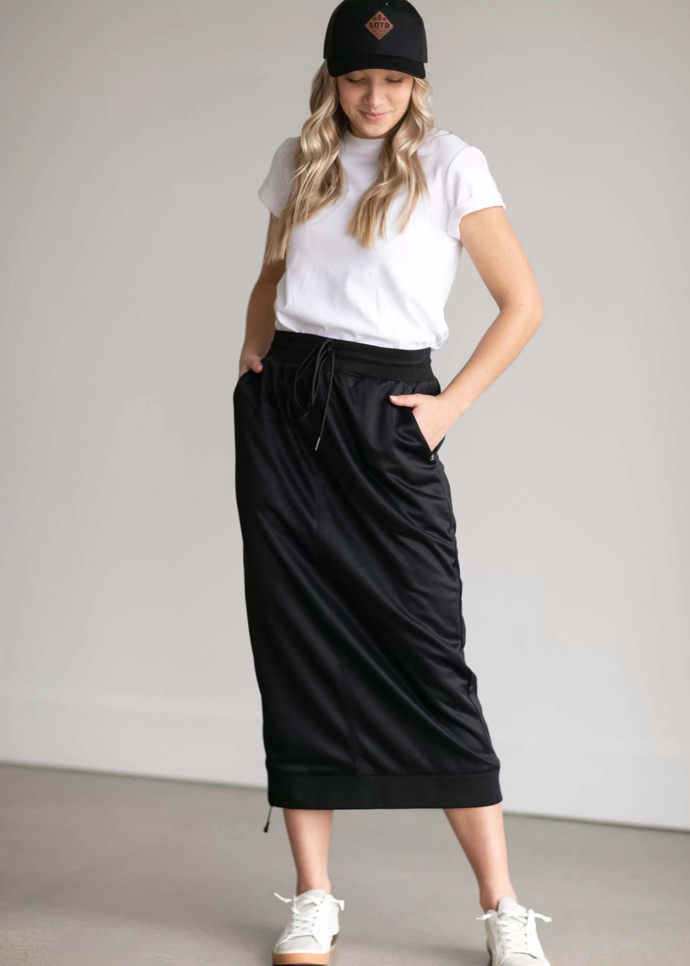 * Bradi Black Side Zipper Midi Skirt Online