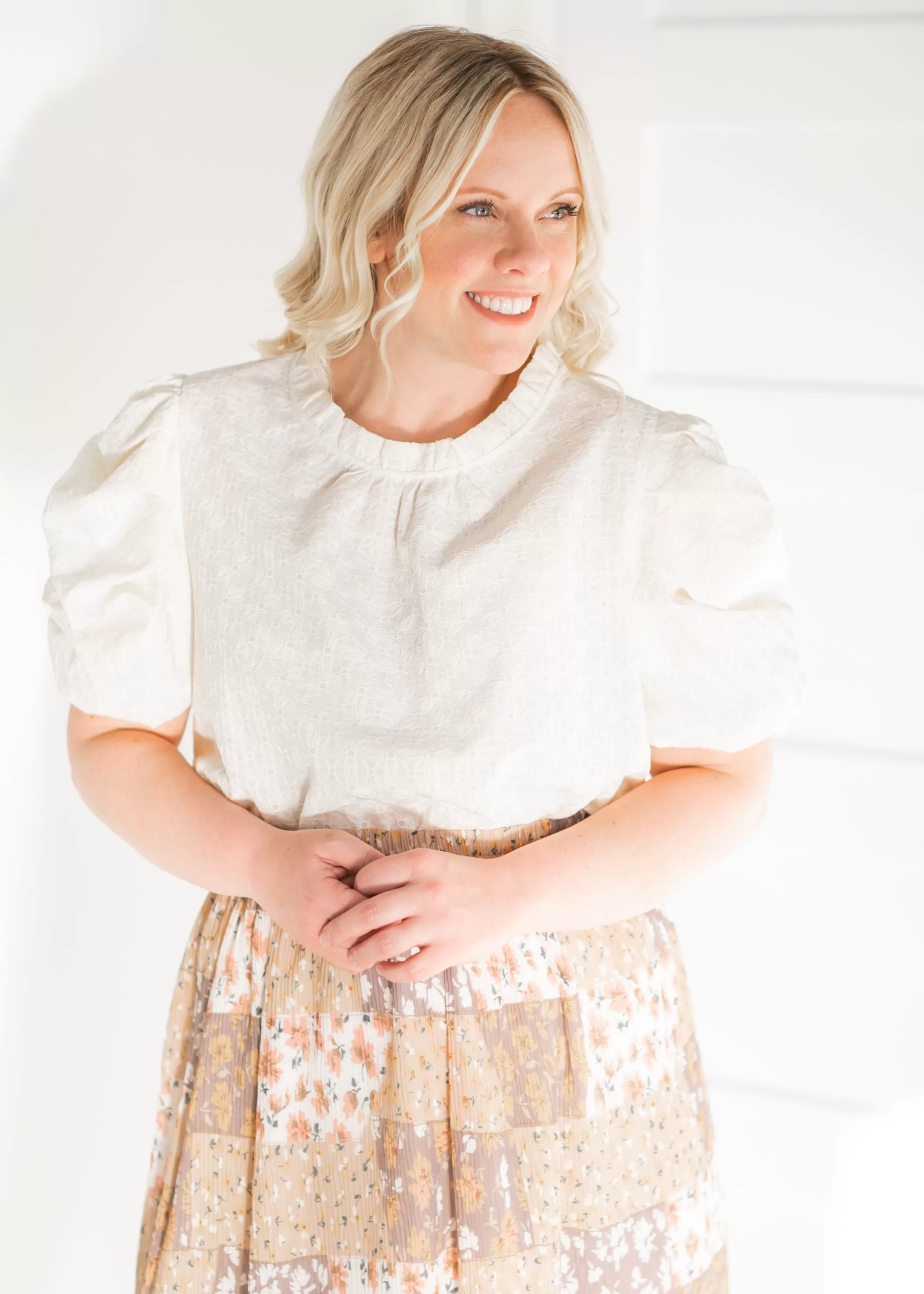 VOY Bubble Puff Sleeve Embroidered Top Outlet