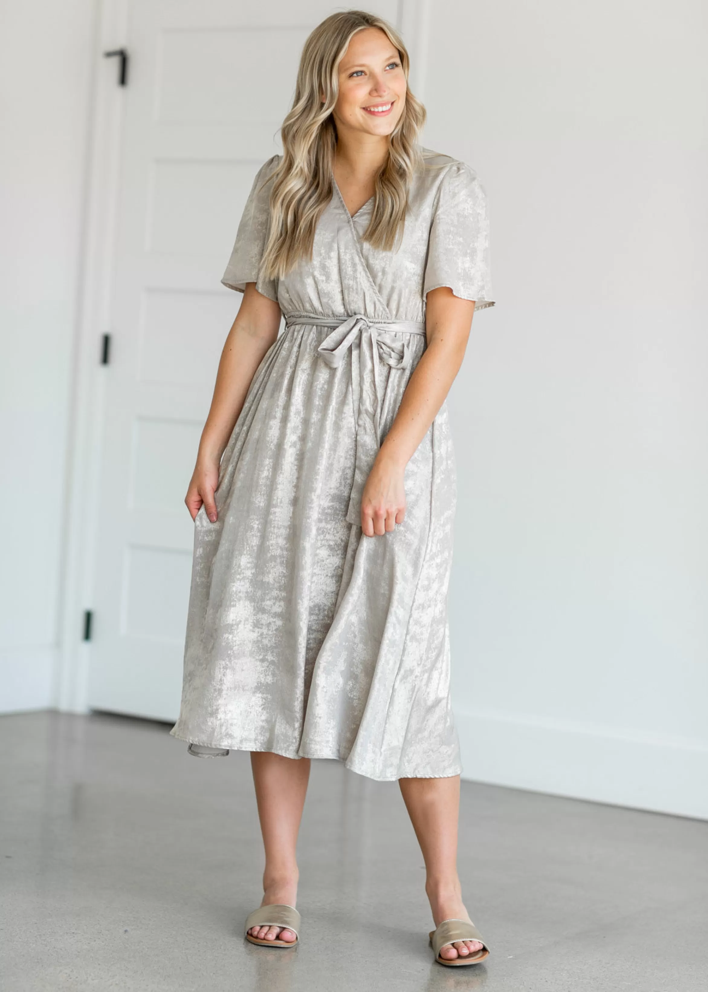 Tea N Rose Champagne Foil Wrap Midi Dress New