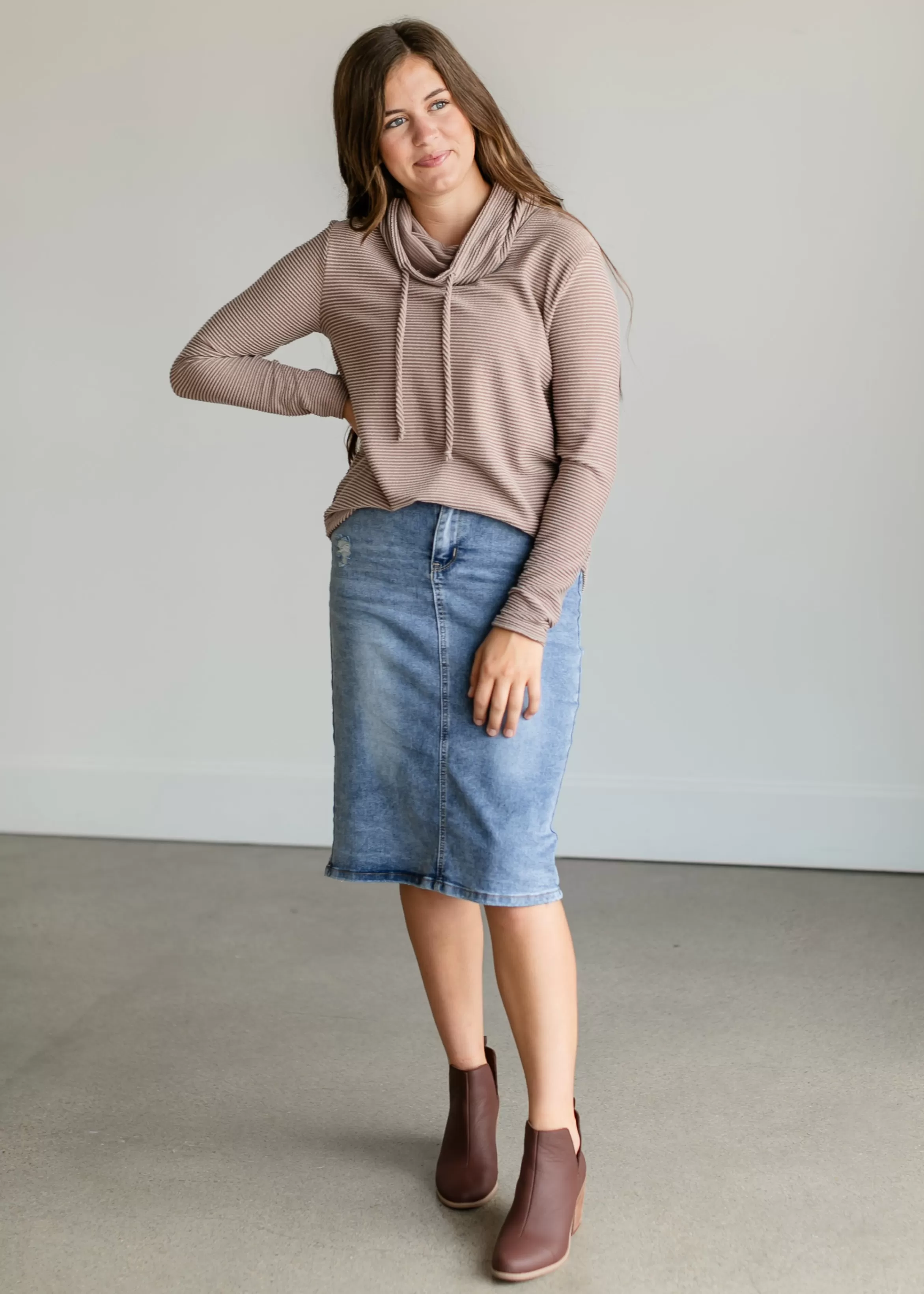 Staccato Cowl Neck Drawstring Knit Top Online