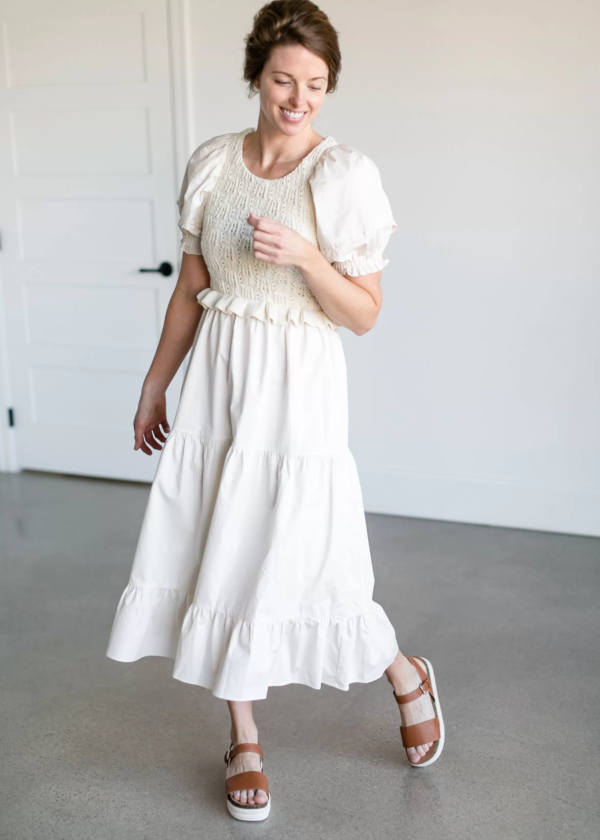 En Saison Crochet Bodice Ruffle Midi Dress New