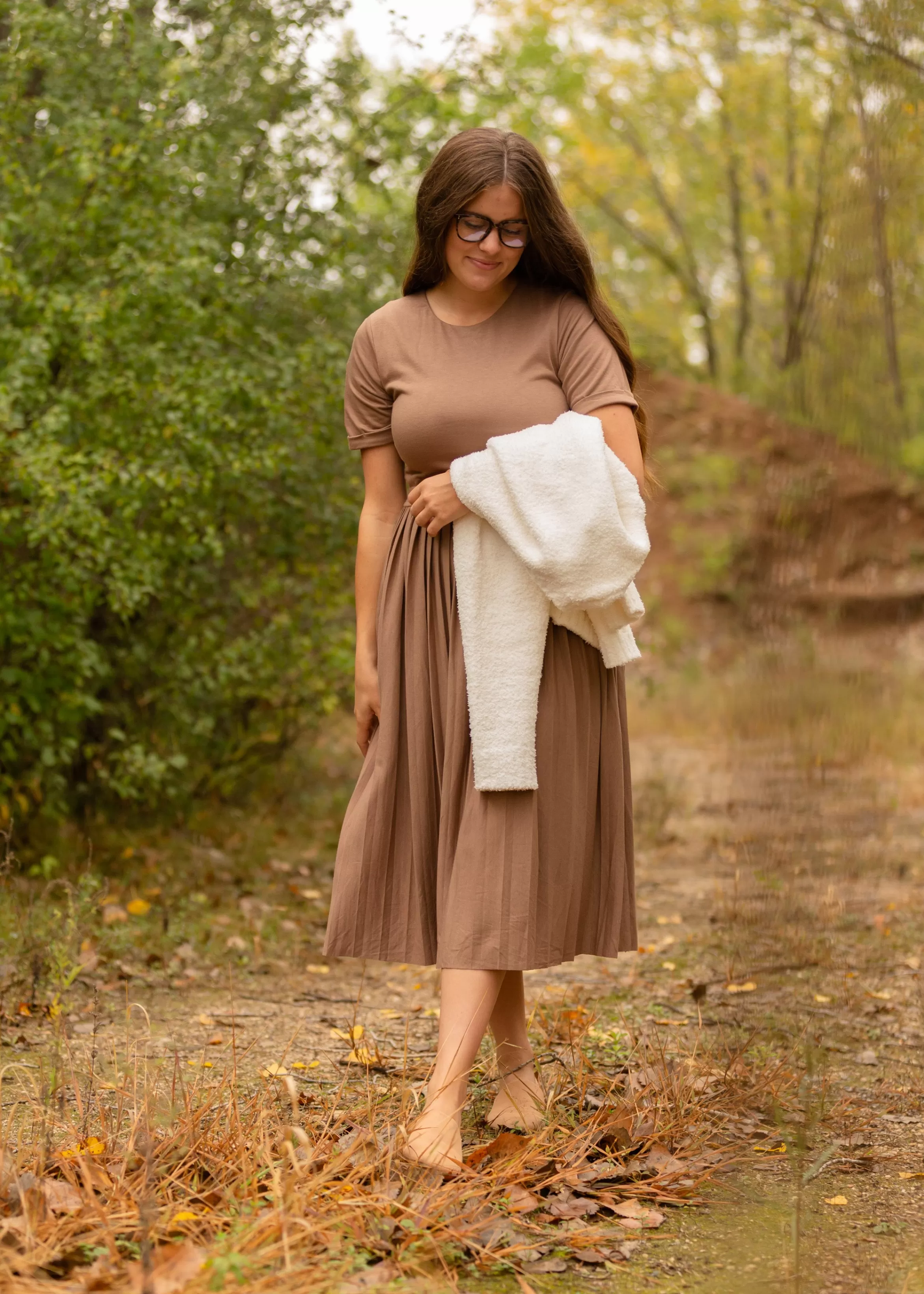 * Emersyn Tan Pleated Midi Dress Clearance