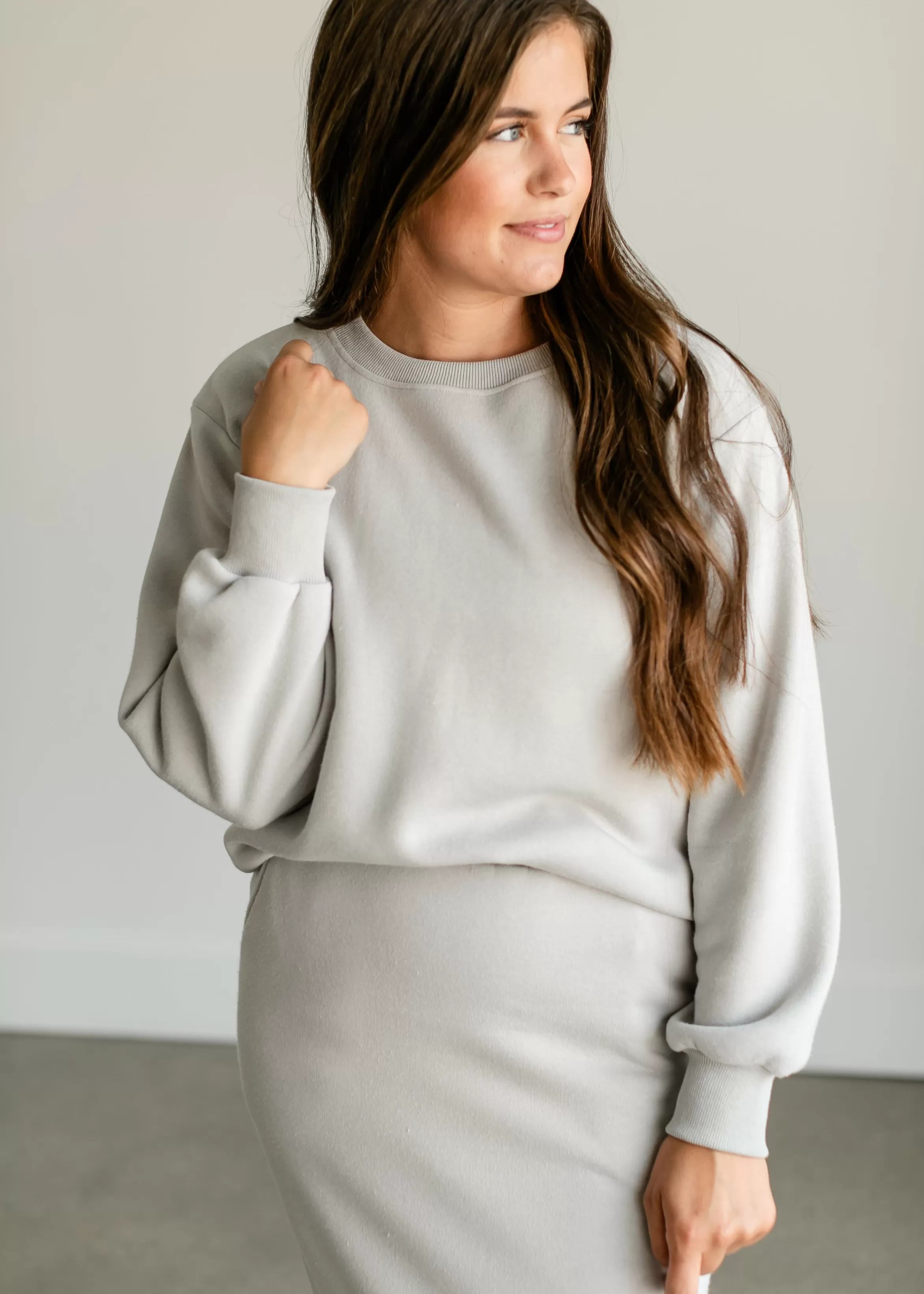 * Essential Sweatshirt Set Top Fashion