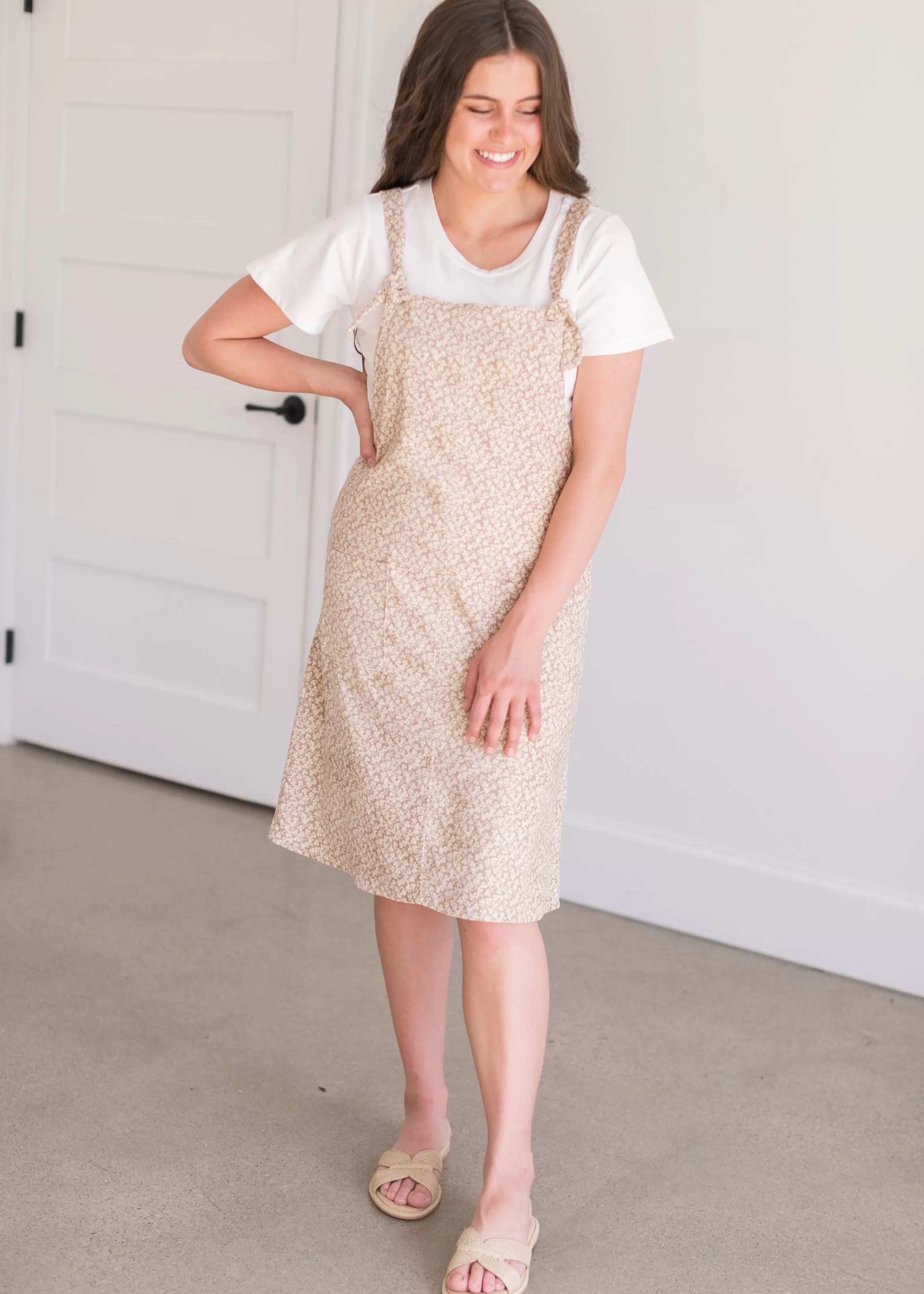 Polagram + BaeVely Floral Corduroy Jumper Midi Dress Shop