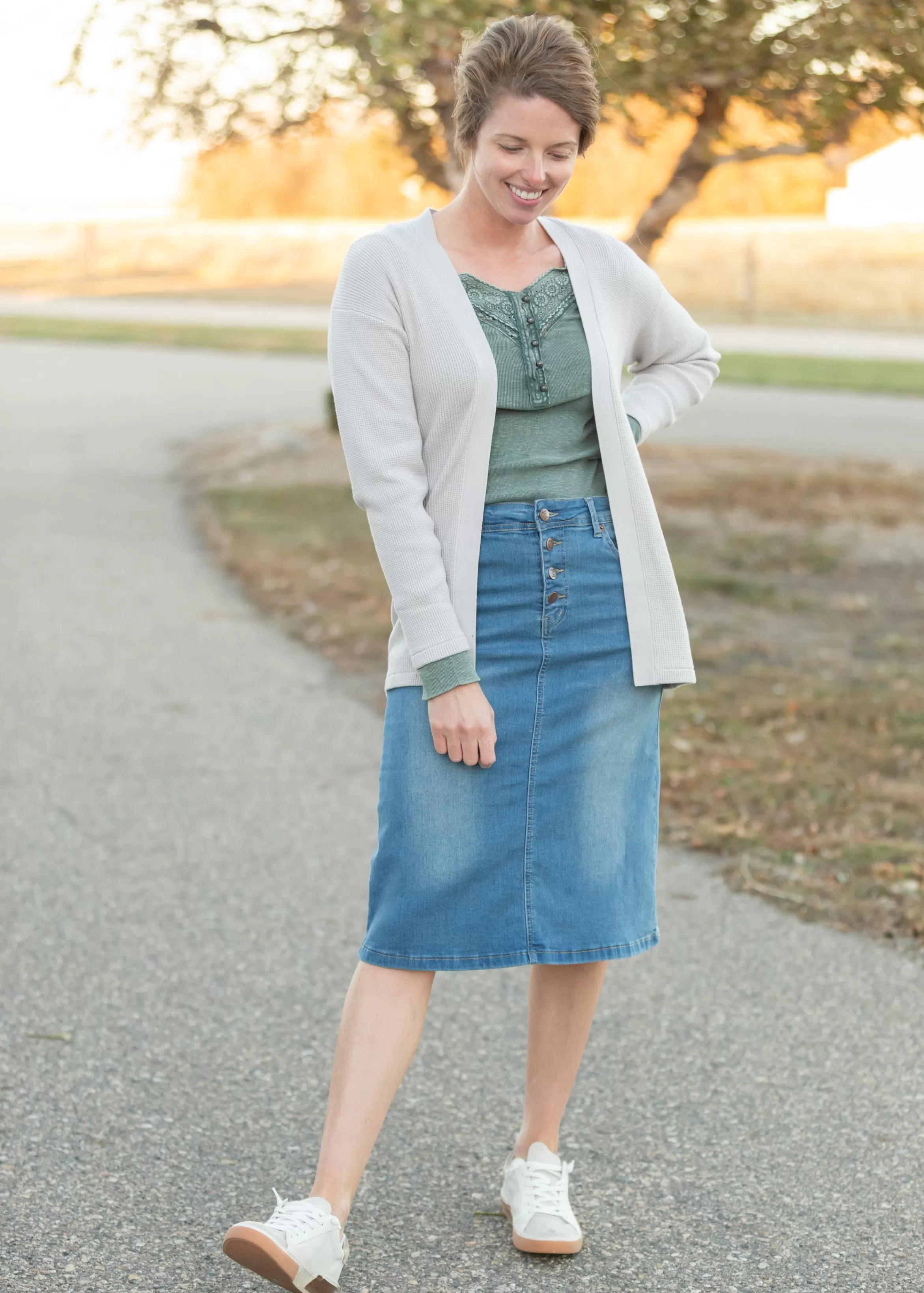 * Josie Vintage Wash Button Front Midi Denim Skirt Discount