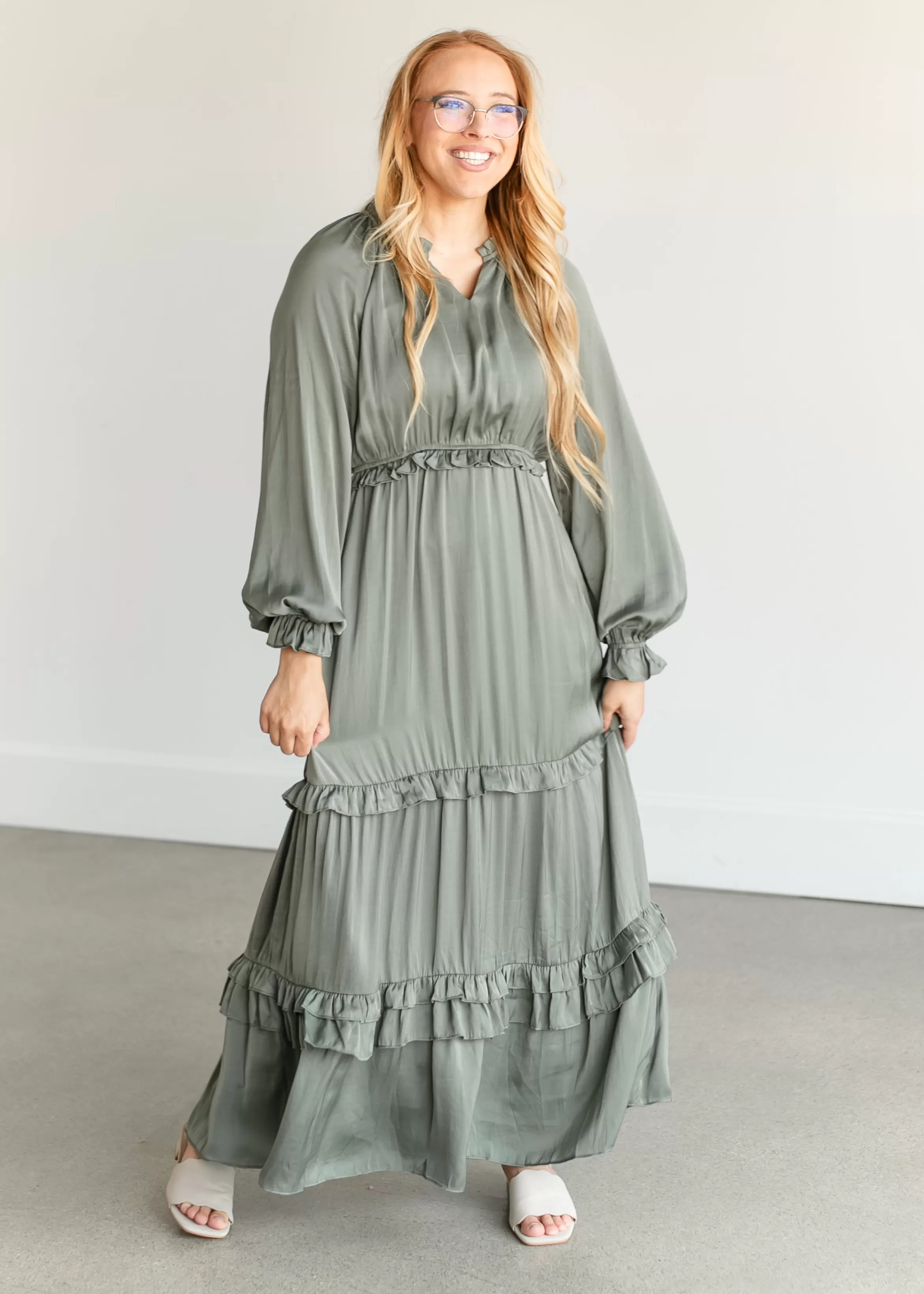 Tea N Rose Long Sleeve V-Neck Satin Maxi Dress Clearance