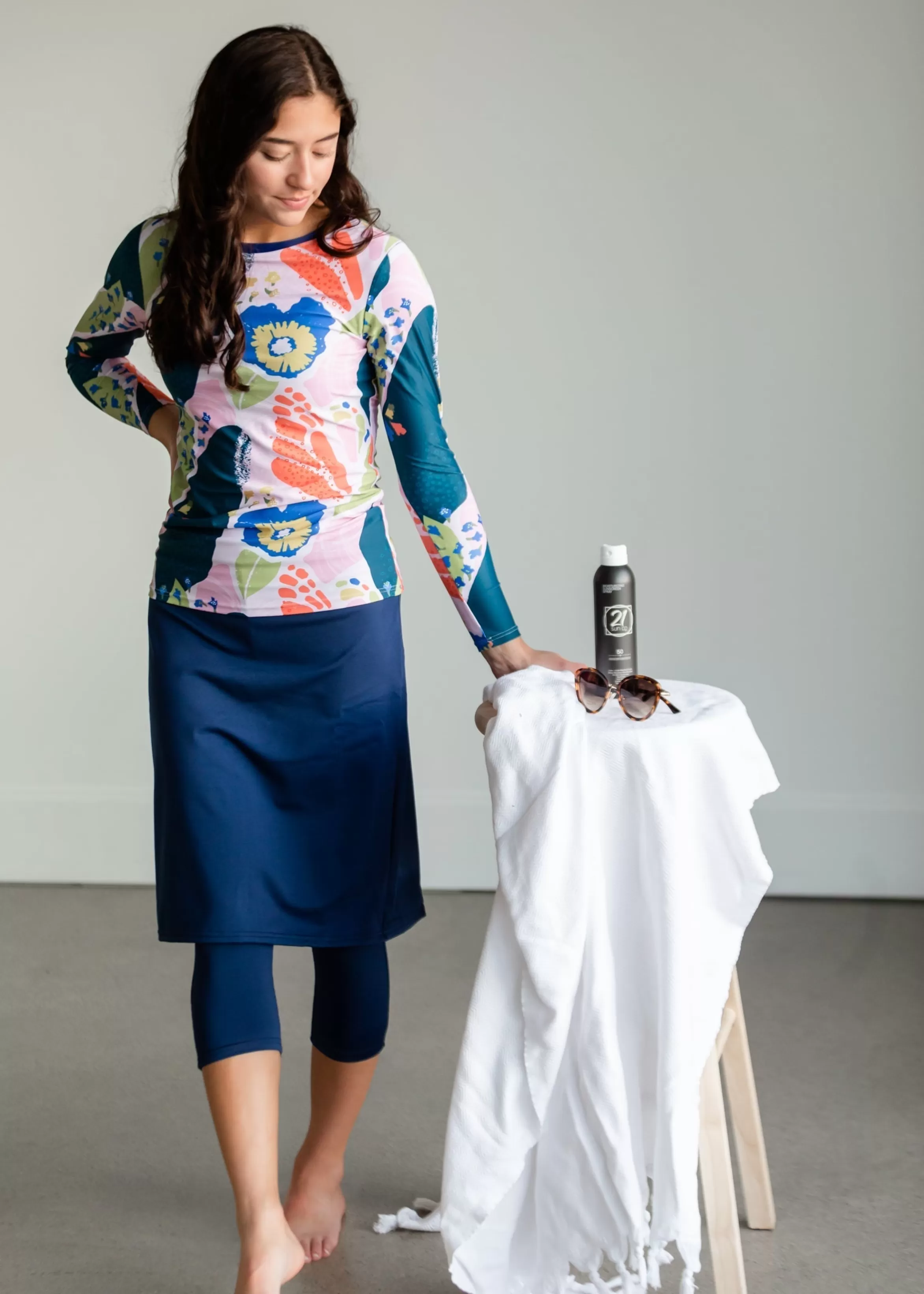 * Poppy Long Sleeve Floral Rashguard Best