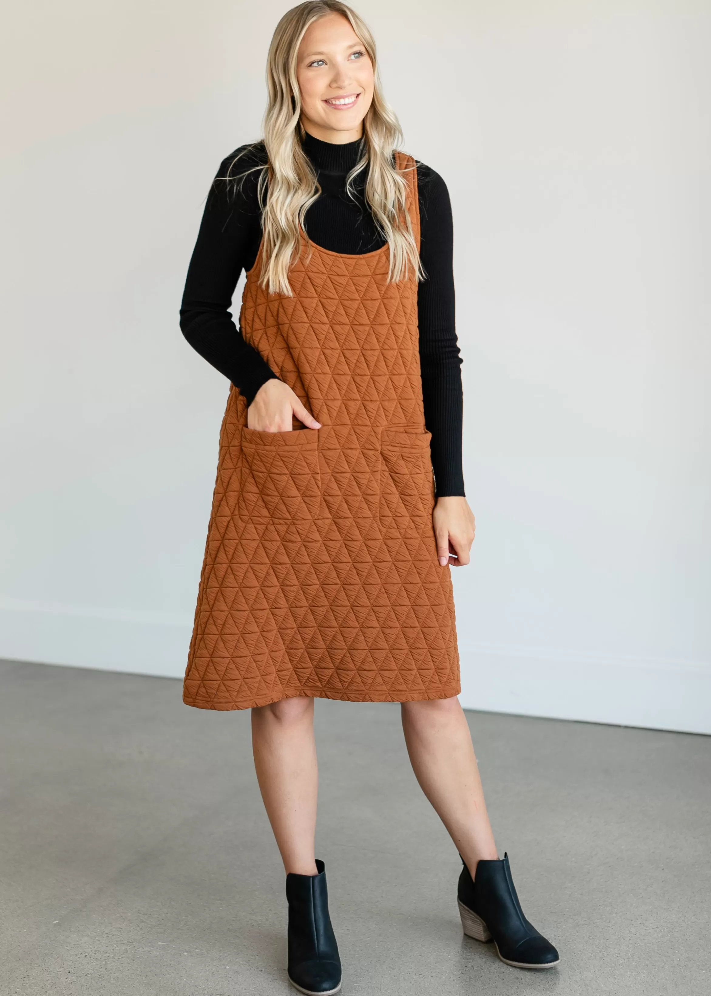 Polagram + BaeVely Quilted Knit Tank Midi Dress Flash Sale