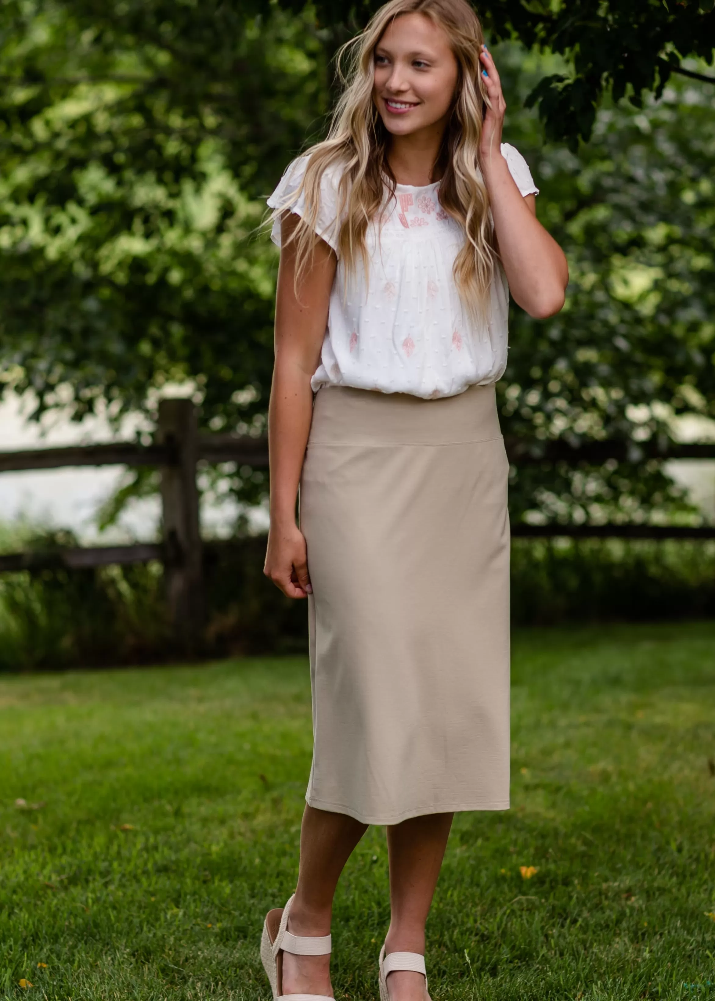 * Quinn Khaki Knit Midi Skirt Best