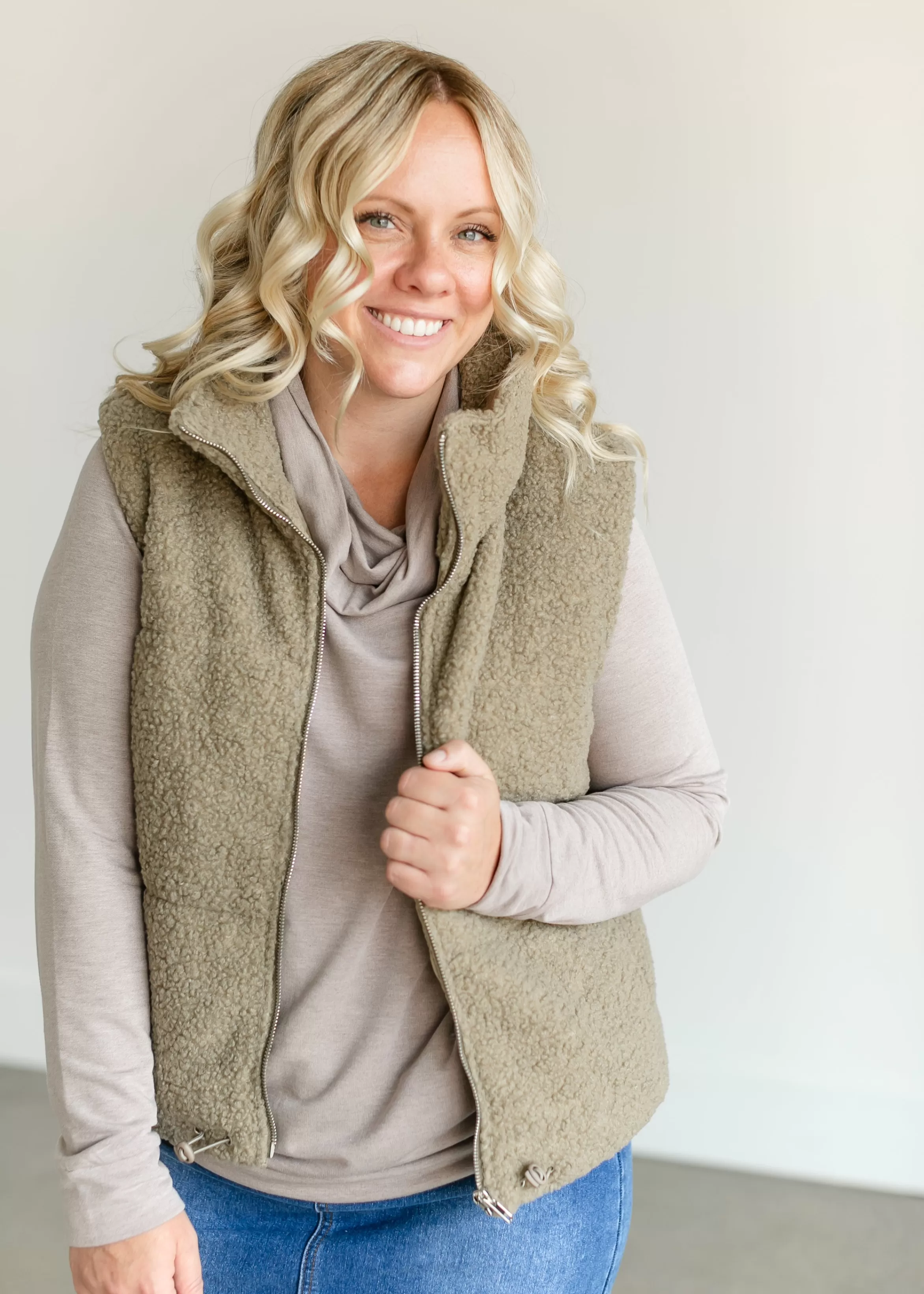 Staccato Sherpa Full Zip Puffer Vest Discount