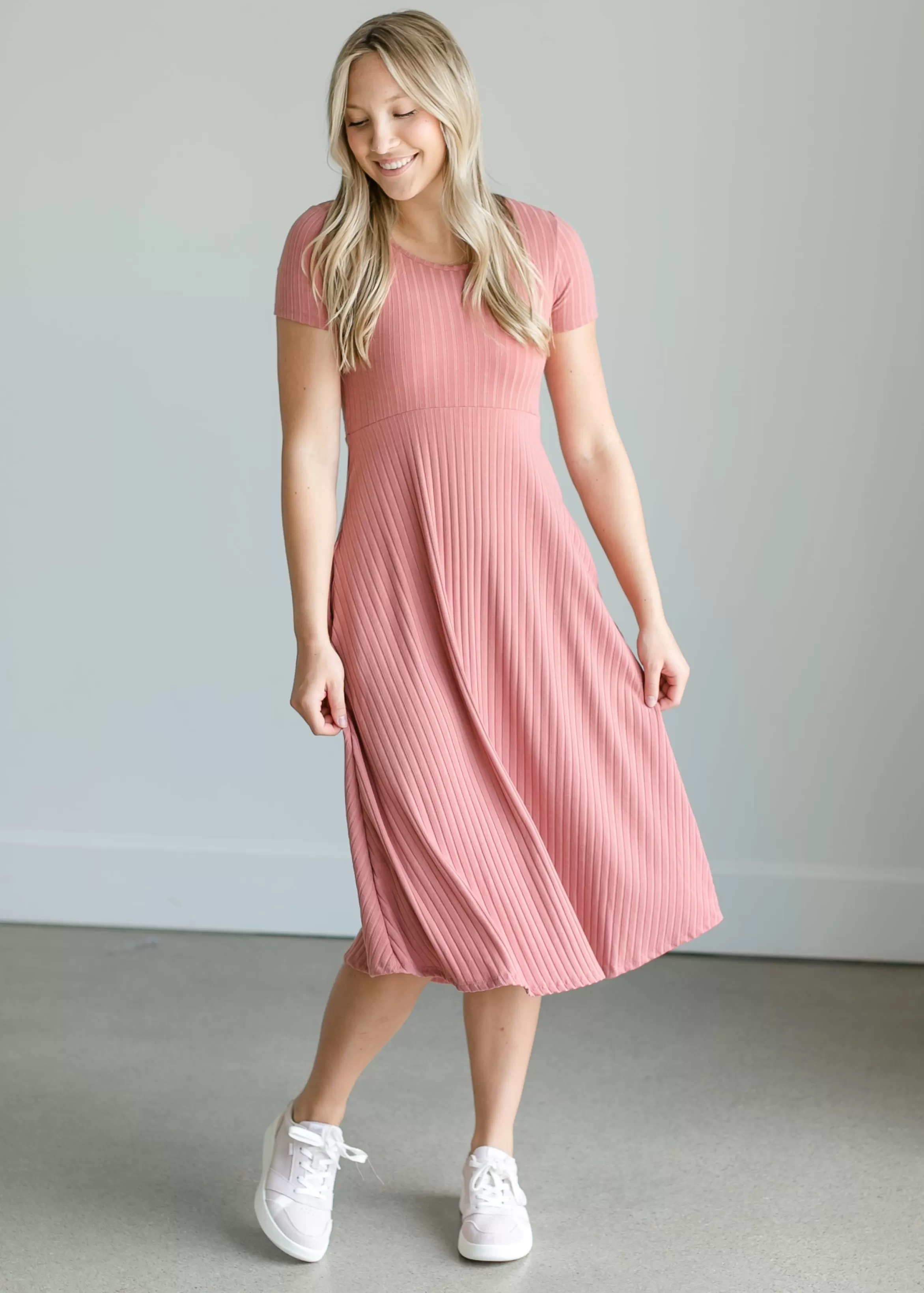Chris & Carol Apparel Short Sleeve Ribbed A-Line Midi Dress Clearance