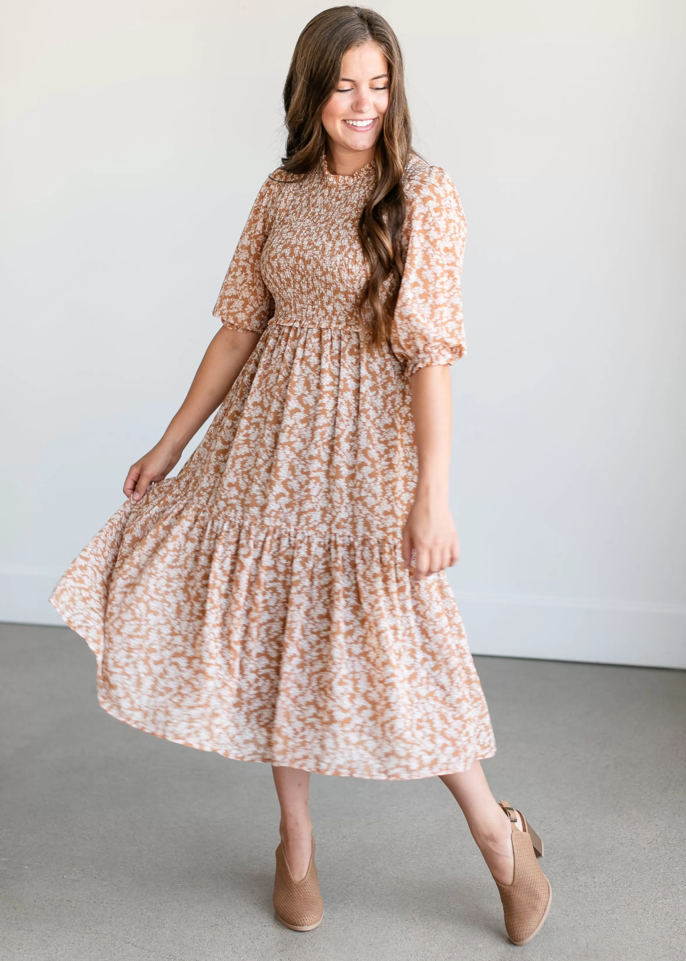 Wishlist Smocked 3/4 Sleeve Floral Midi Dress Fashion