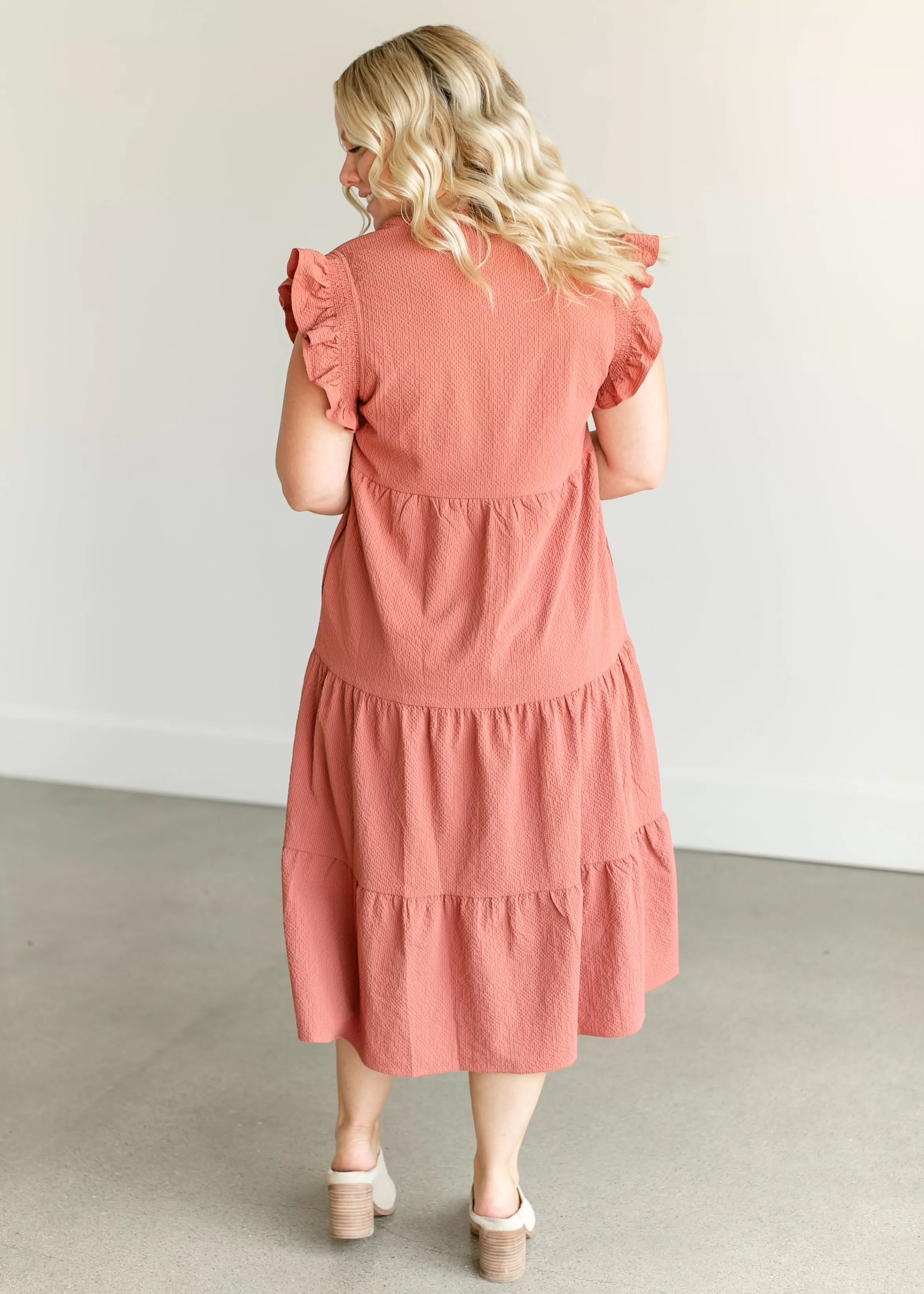 THML Textured V-Neck Ruffle Sleeve Midi Dress New