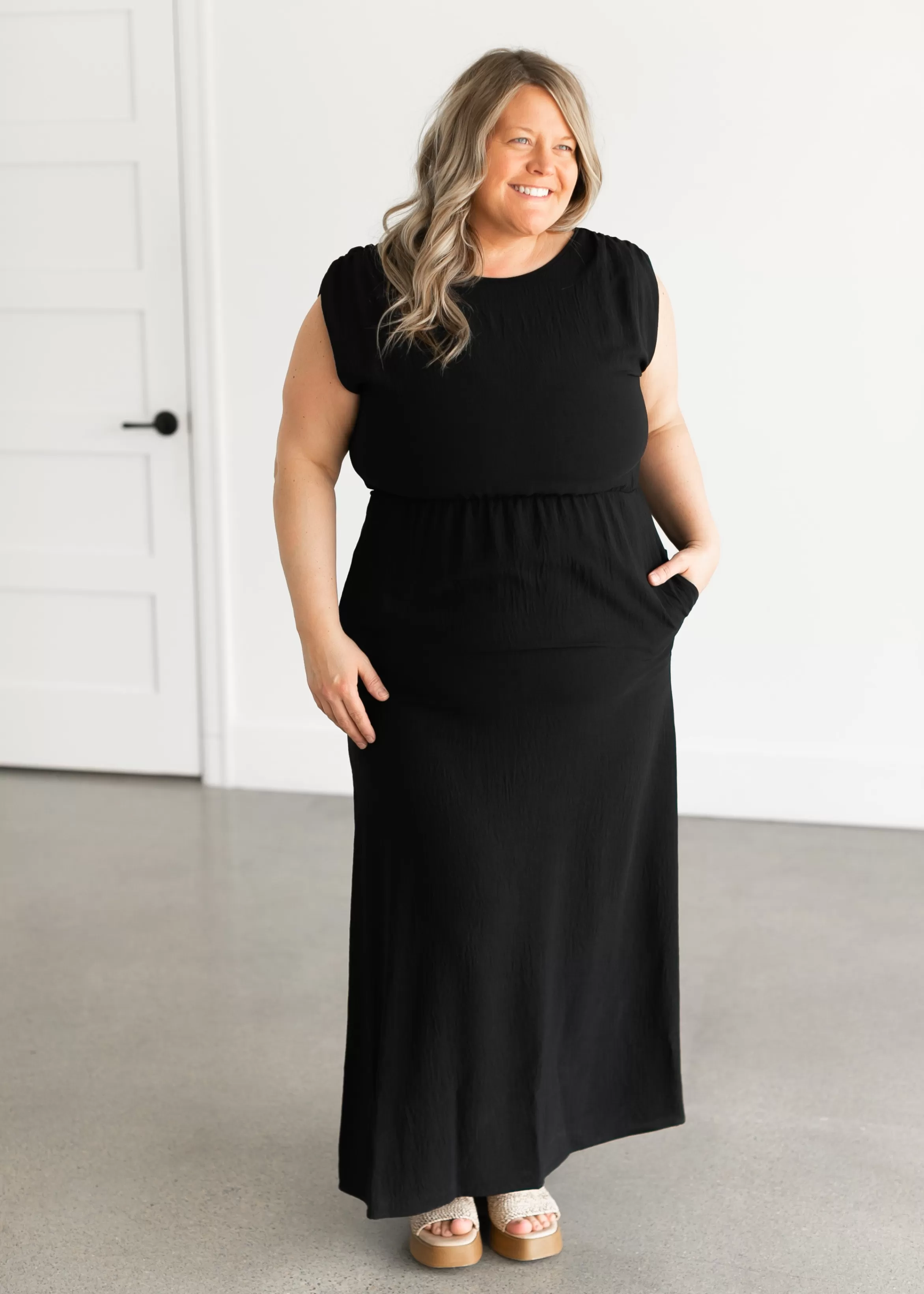 Vanilla Bay Woven Black Maxi Dress Clearance